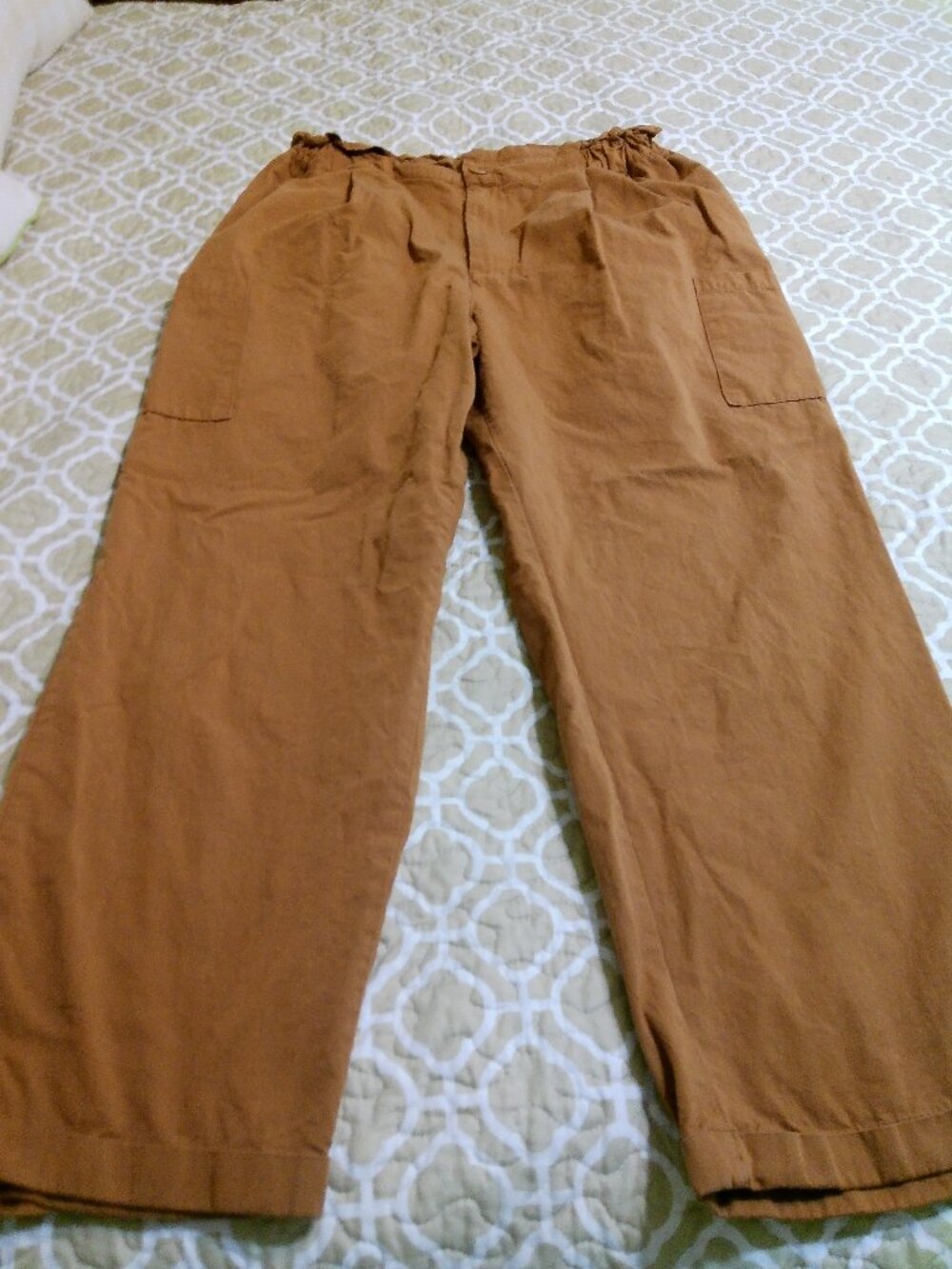 HYFVE PANTS SIZE MED GOOD CONDITION